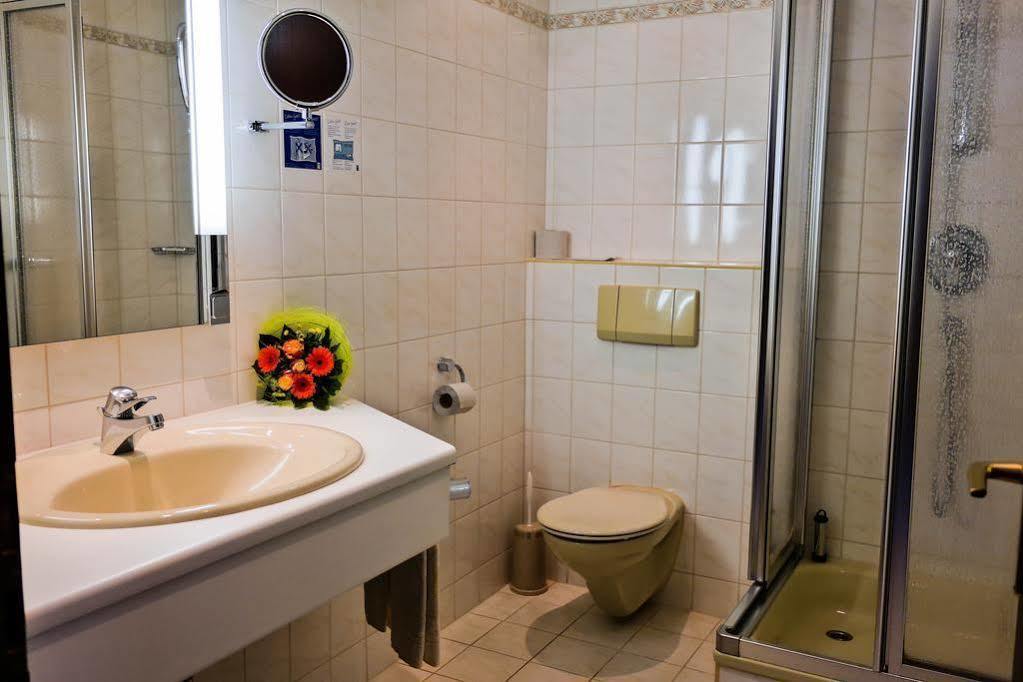 Hotel Vogtland Bad Elster Kültér fotó
